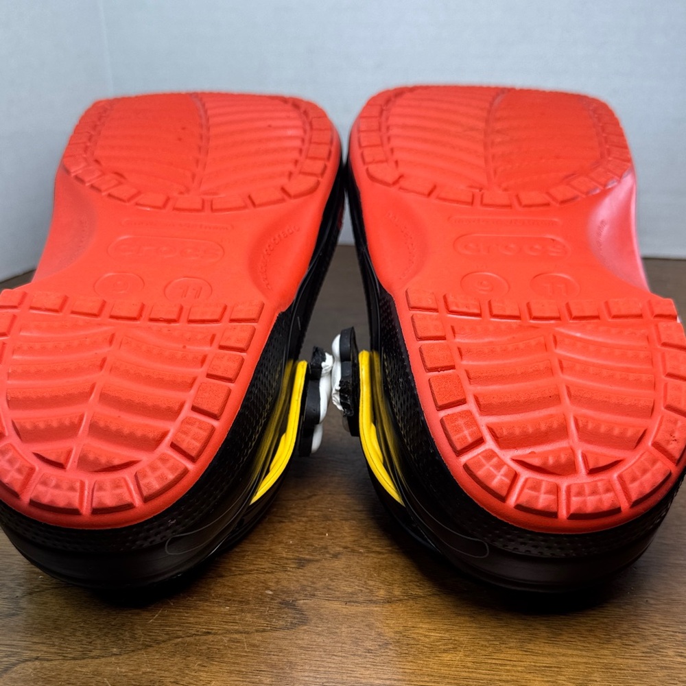 Disney Mickey Mouse Classic Crocs Clogs, Unisex Adult, Womens sz 11 / Mens sz 9 - Picture 16 of 16